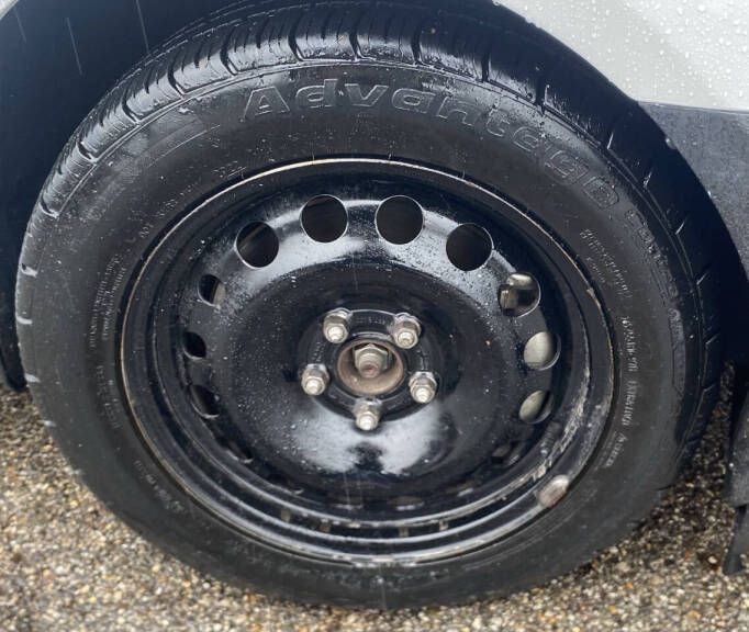 Photo 4 of this FORD TRANSIT CONNECT