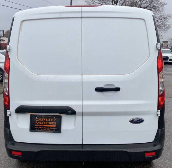 Photo 6 of this FORD TRANSIT CONNECT