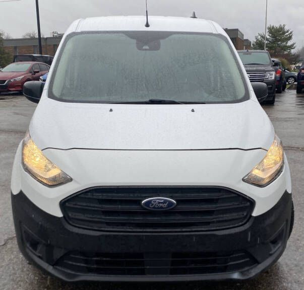 Photo 10 of this FORD TRANSIT CONNECT