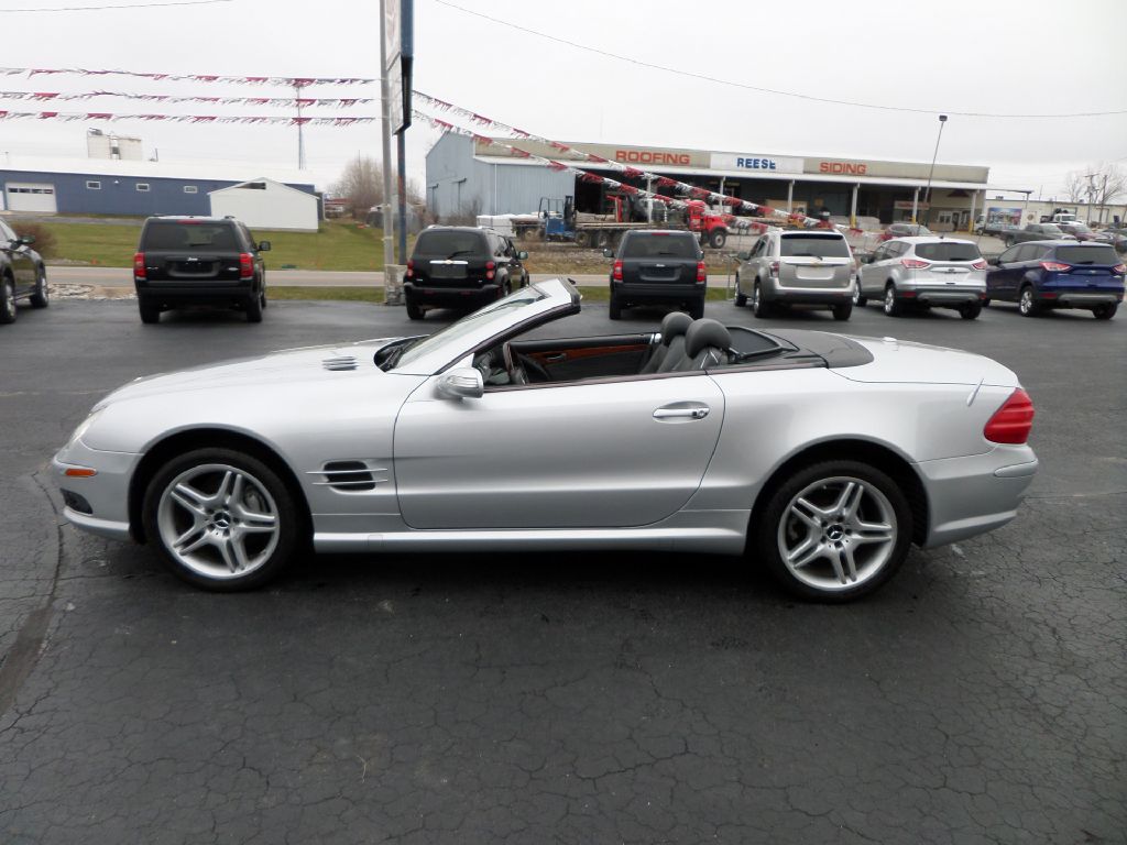 Photo 10 of this MERCEDES-BENZ 500 SL