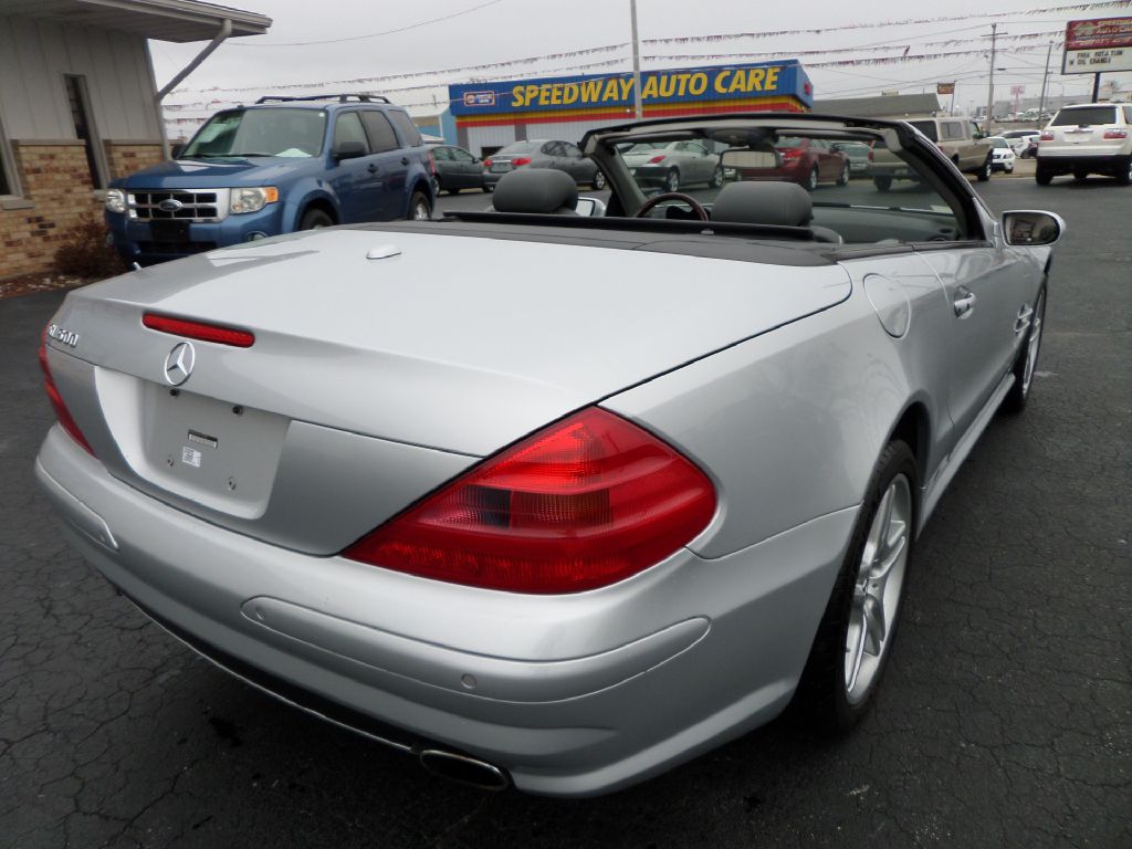 Photo 15 of this MERCEDES-BENZ 500 SL
