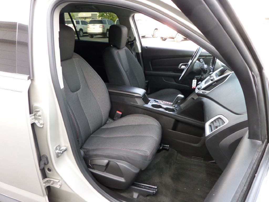 Photo 3 of this GMC TERRAIN