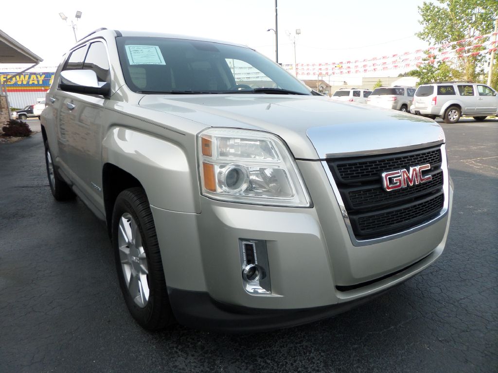 Photo 4 of this GMC TERRAIN
