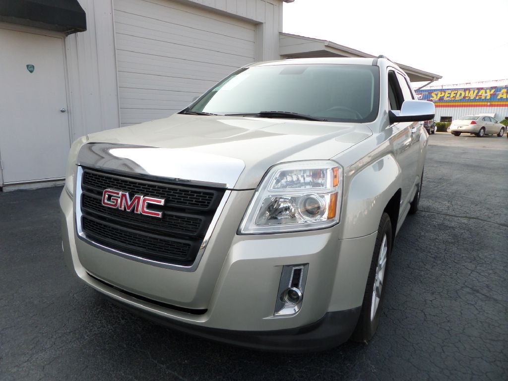 Photo 13 of this GMC TERRAIN