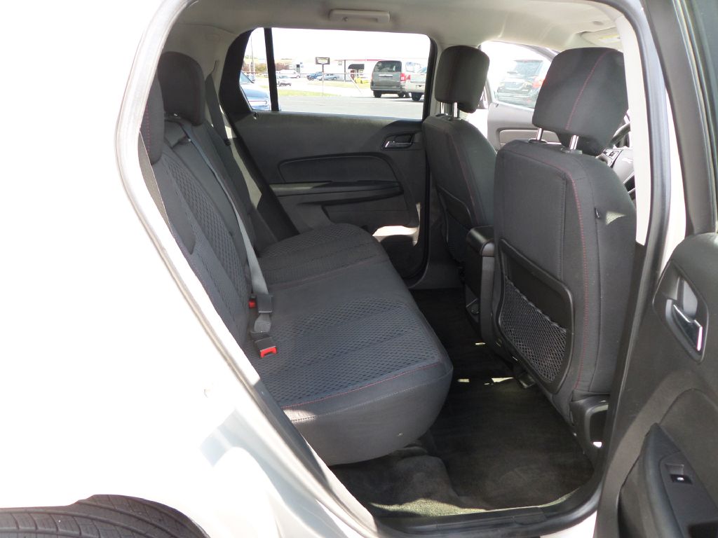 Photo 9 of this GMC TERRAIN