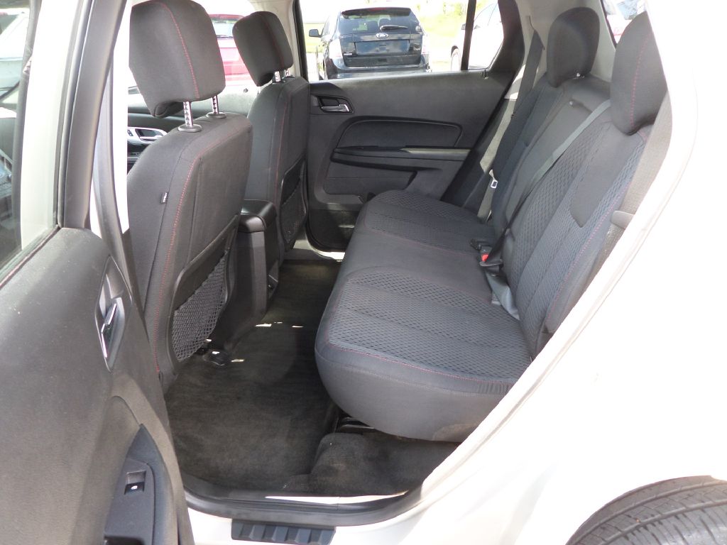 Photo 6 of this GMC TERRAIN