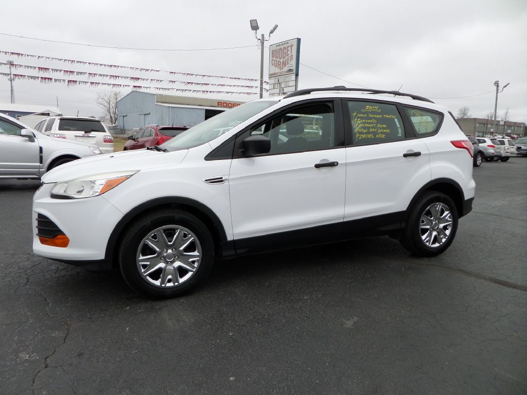 Photo 2 of this FORD ESCAPE