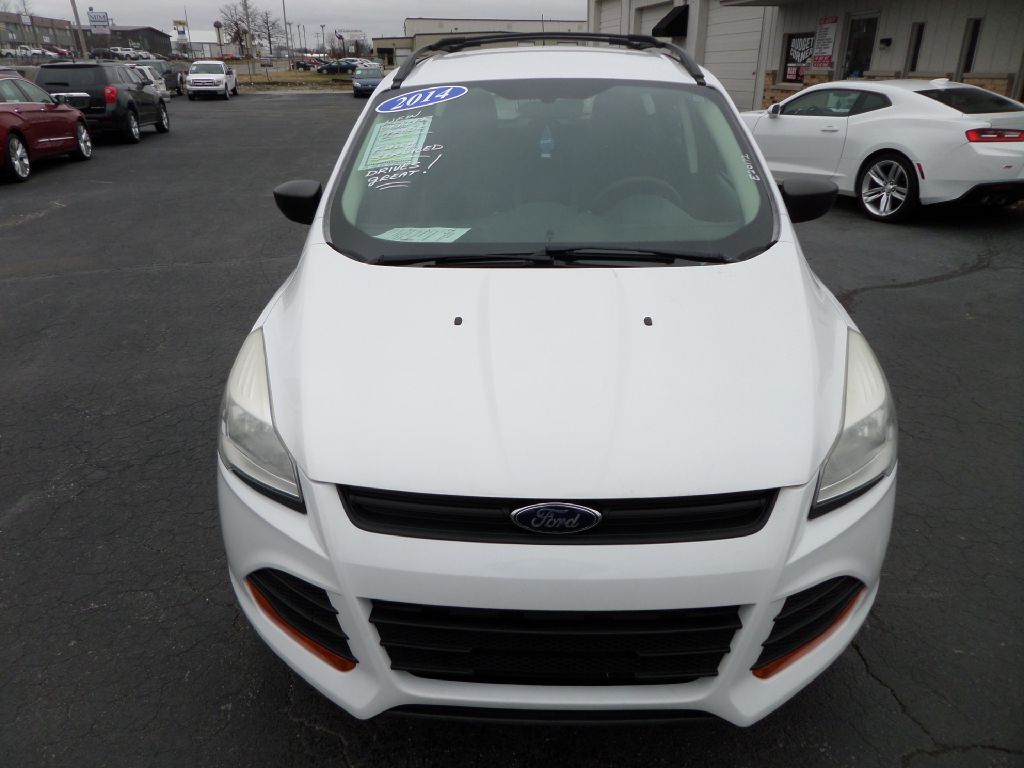 Photo 13 of this FORD ESCAPE