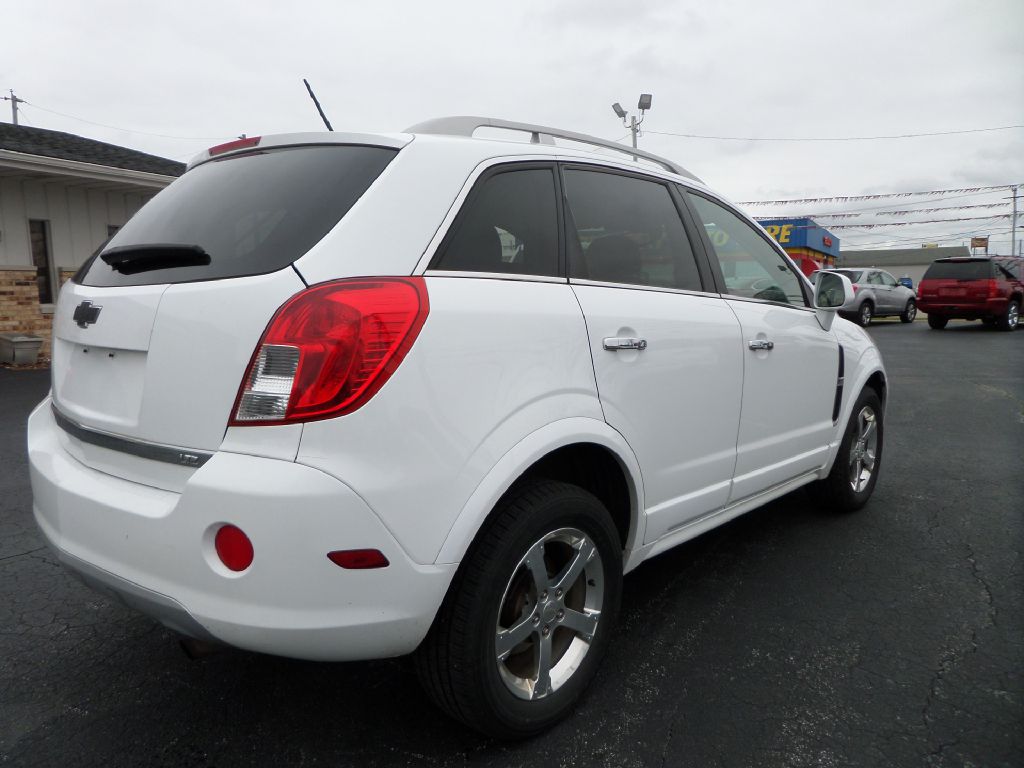 Photo 7 of this CHEVROLET CAPTIVA