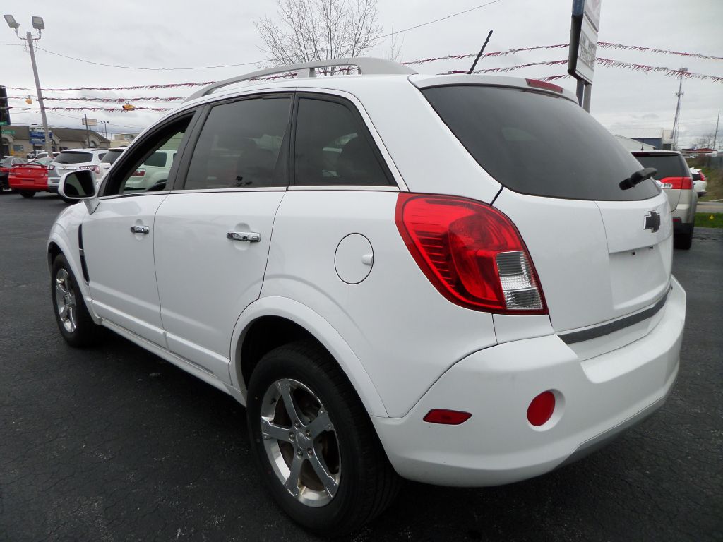 Photo 11 of this CHEVROLET CAPTIVA