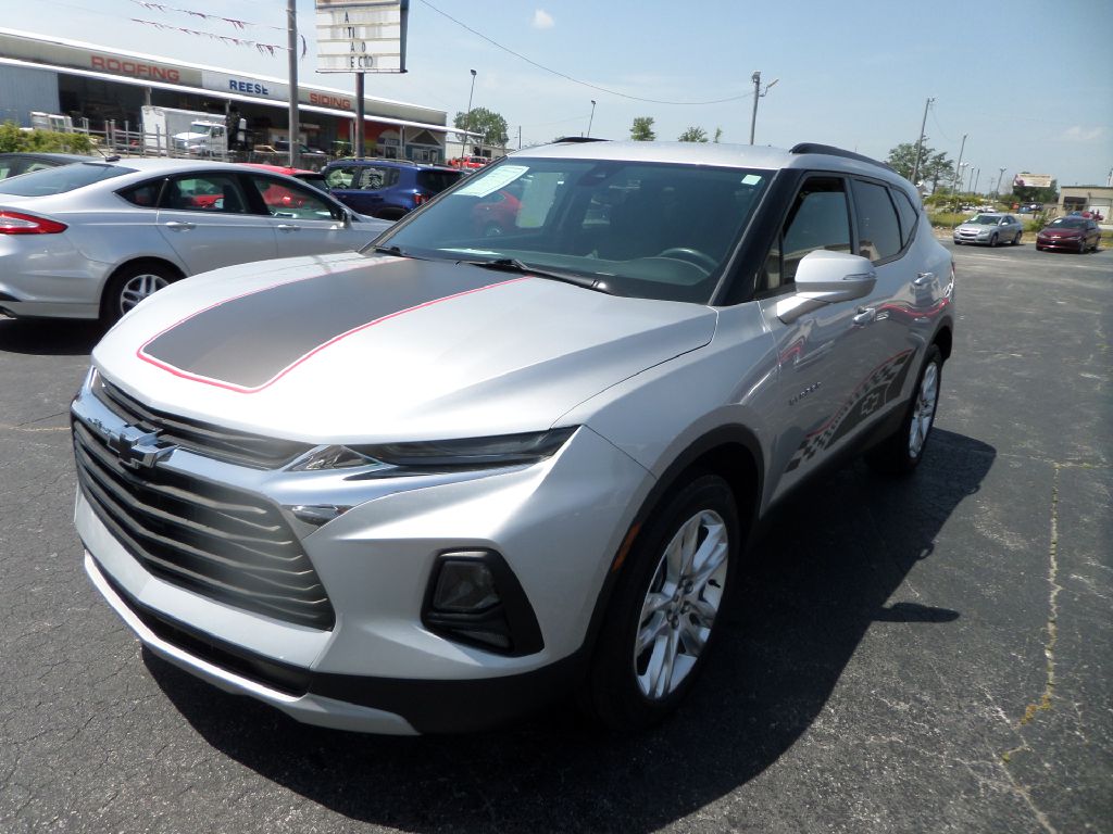 Photo 11 of this CHEVROLET BLAZER