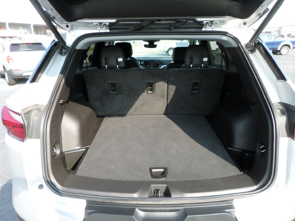Photo 17 of this CHEVROLET BLAZER