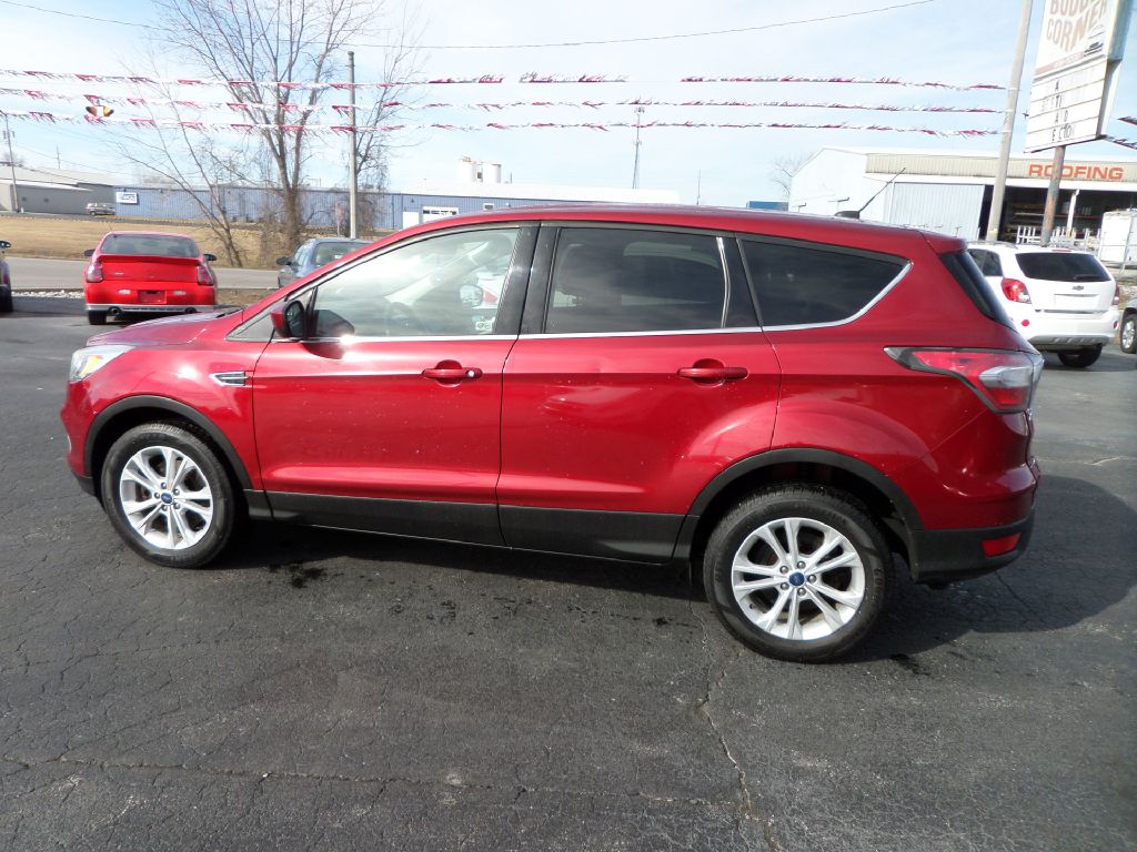 Photo 7 of this FORD ESCAPE
