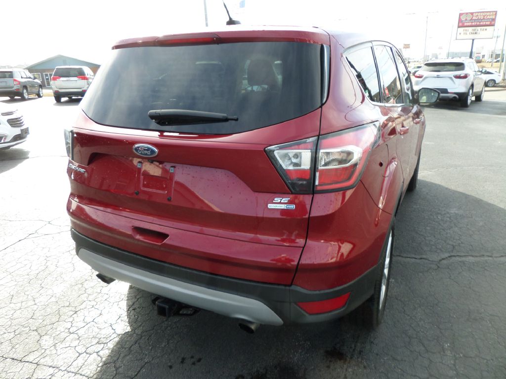Photo 11 of this FORD ESCAPE