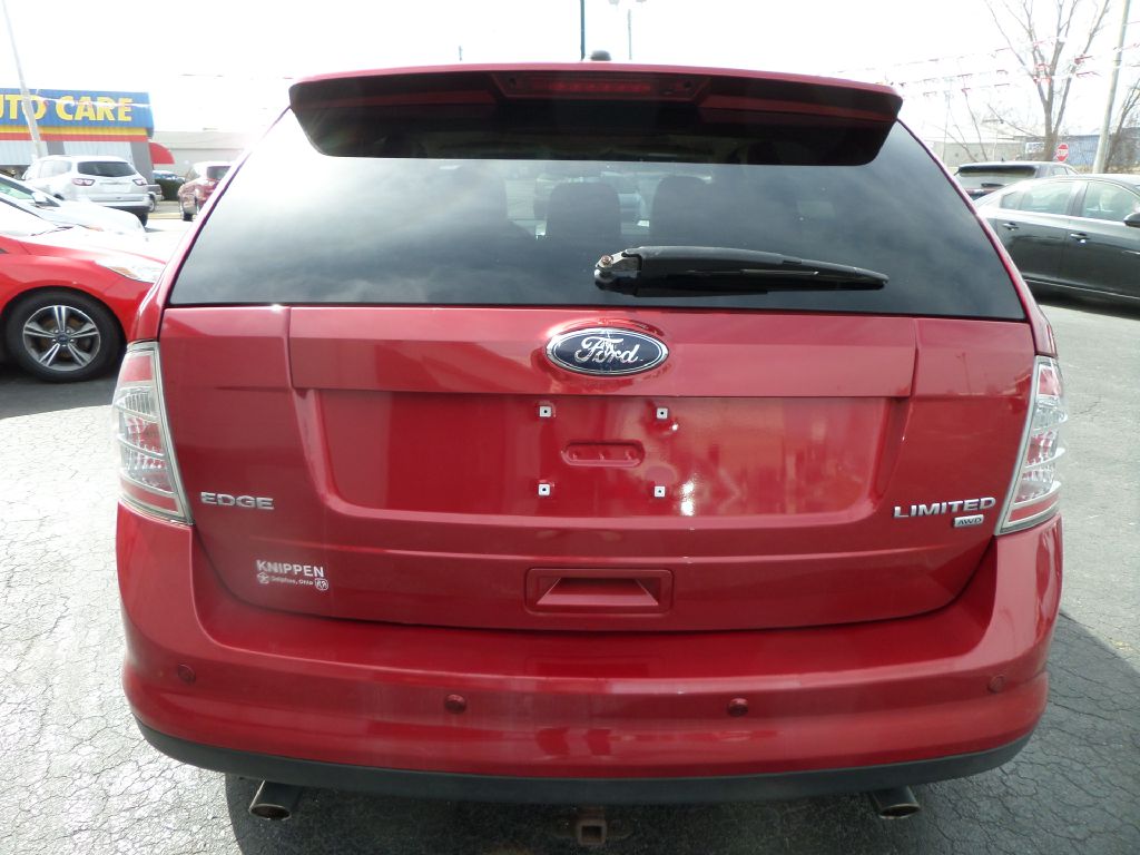Photo 7 of this FORD EDGE