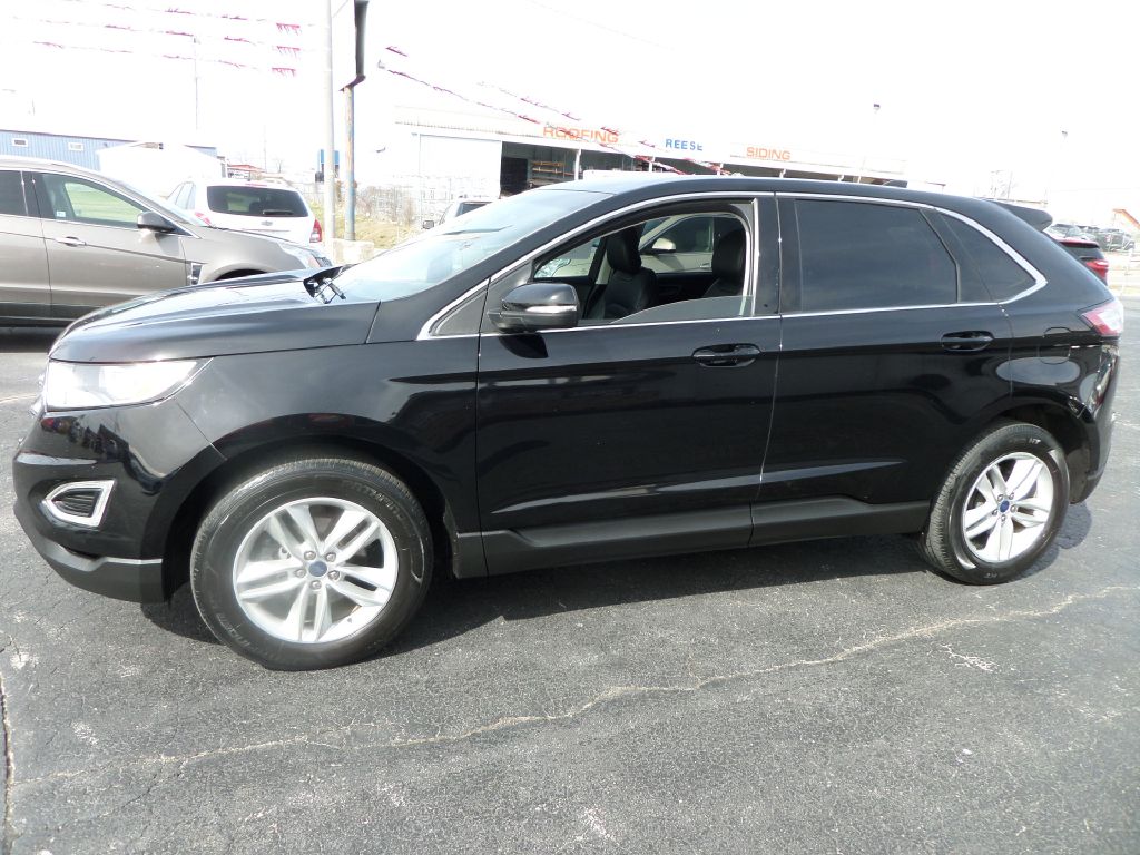 Photo 4 of this FORD EDGE