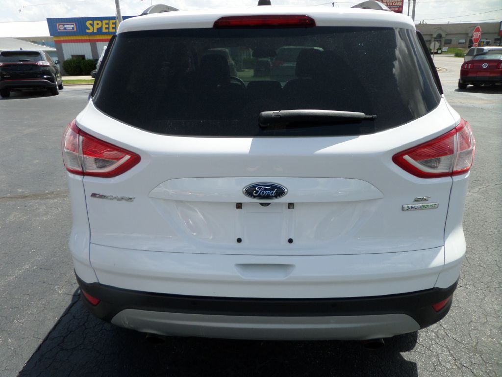 Photo 7 of this FORD ESCAPE