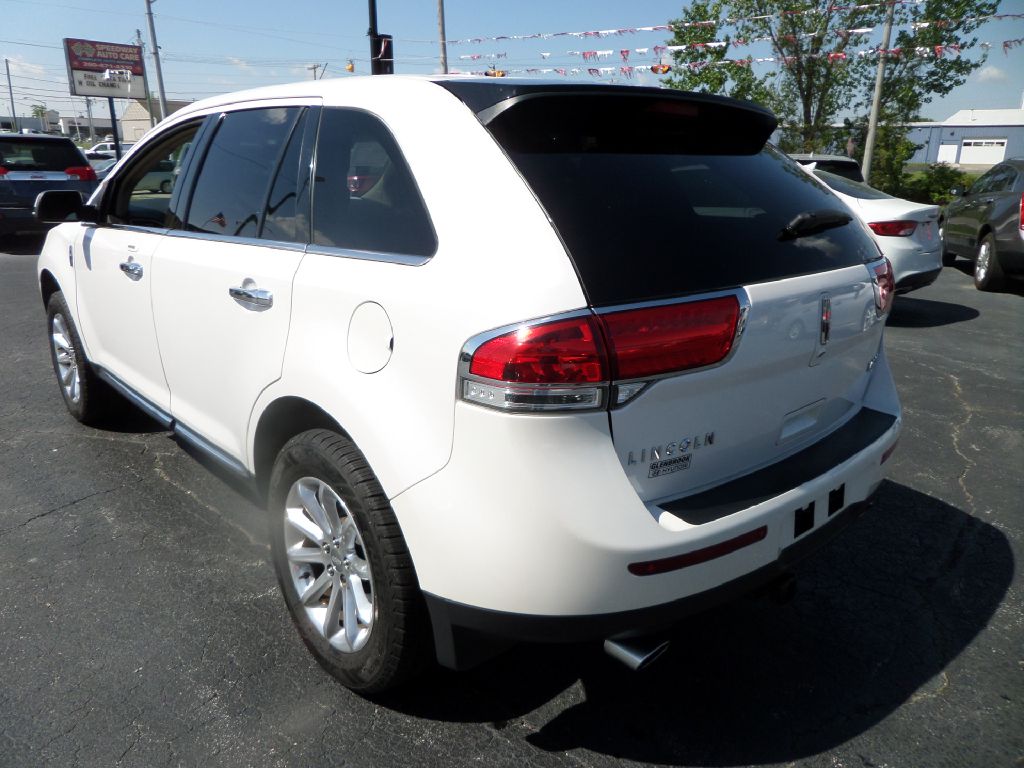Photo 4 of this LINCOLN MKX