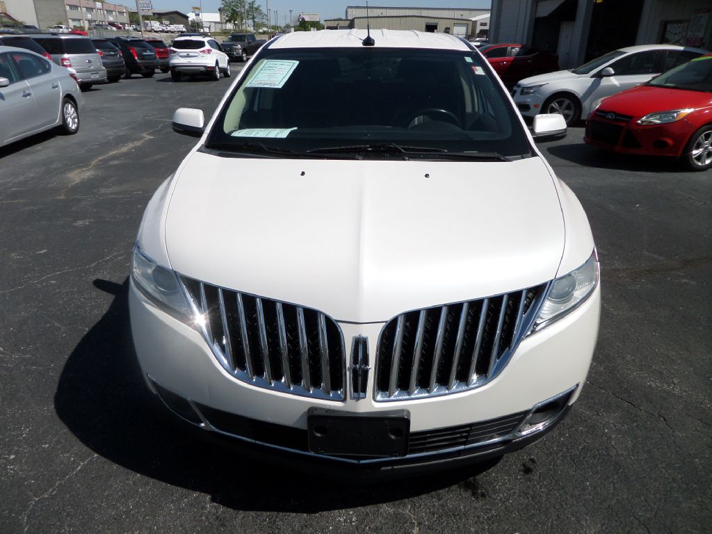 Photo 13 of this LINCOLN MKX