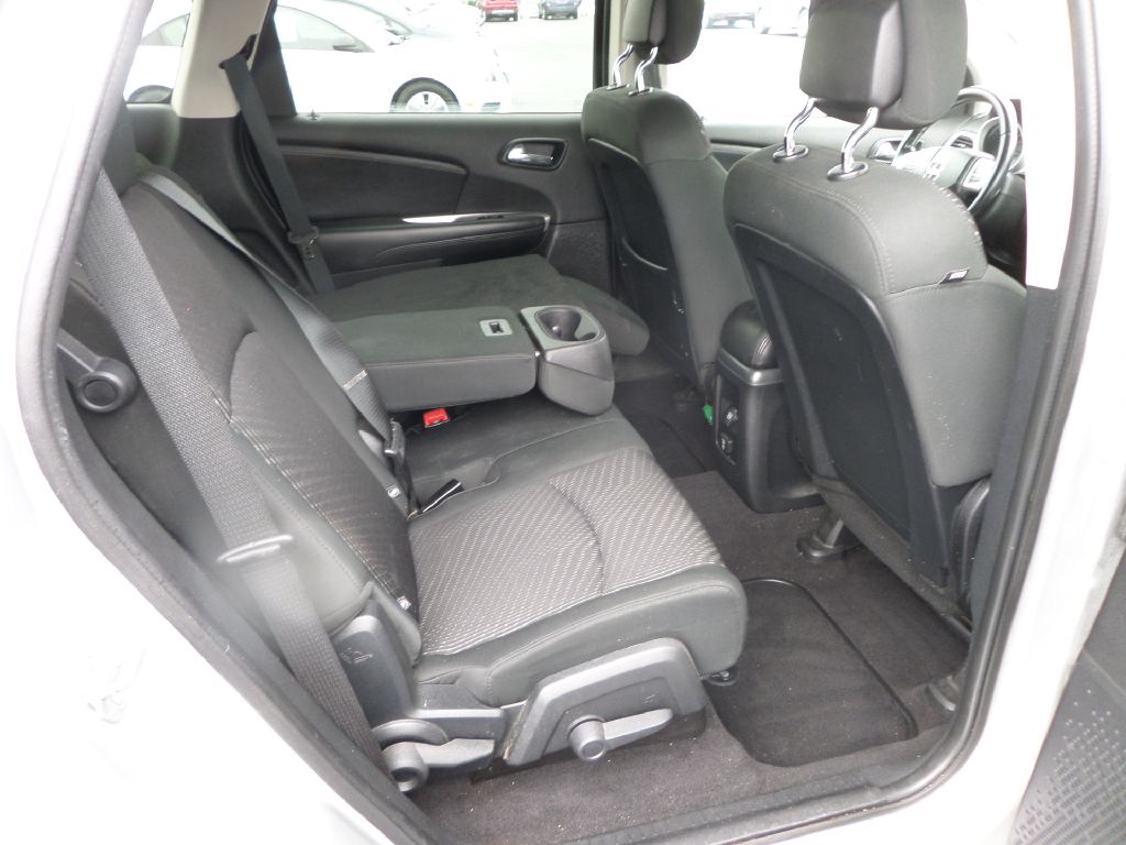 Photo 6 of this DODGE JOURNEY