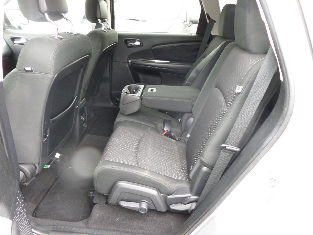 Photo 10 of this DODGE JOURNEY