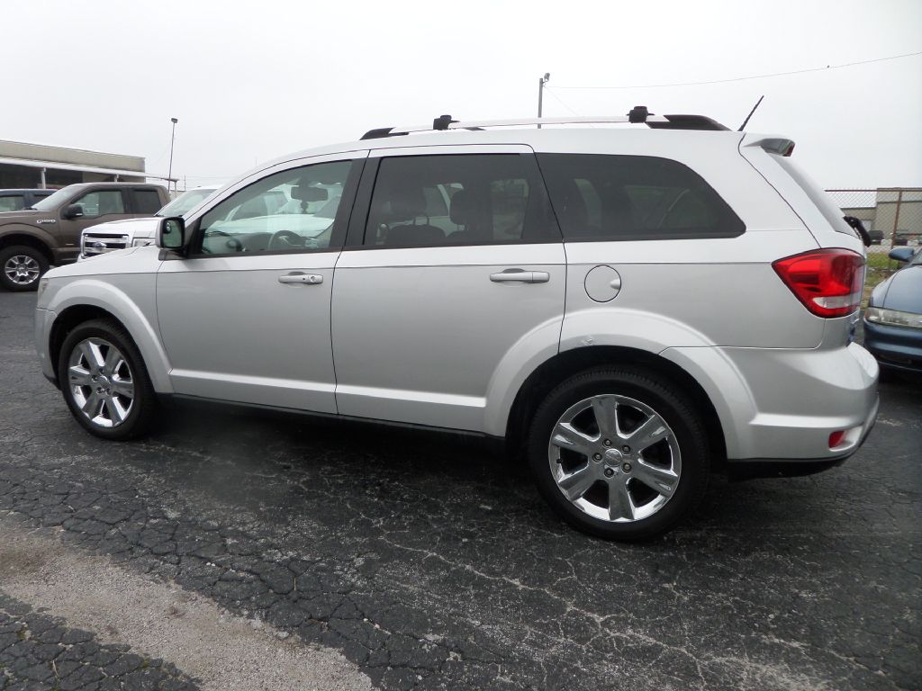 Photo 17 of this DODGE JOURNEY