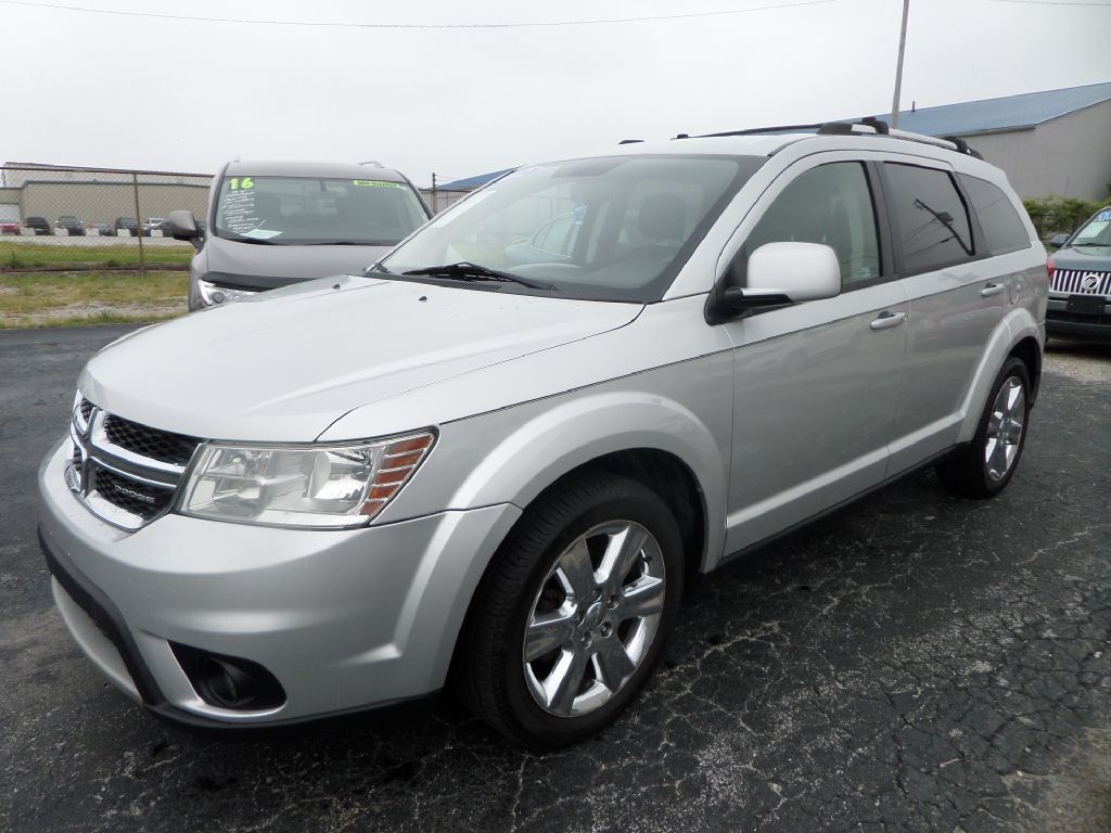 Photo 4 of this DODGE JOURNEY