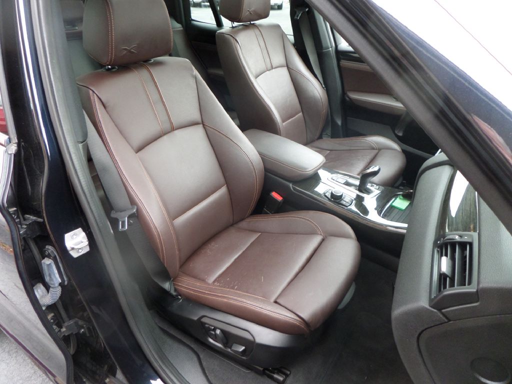 Photo 6 of this BMW X3