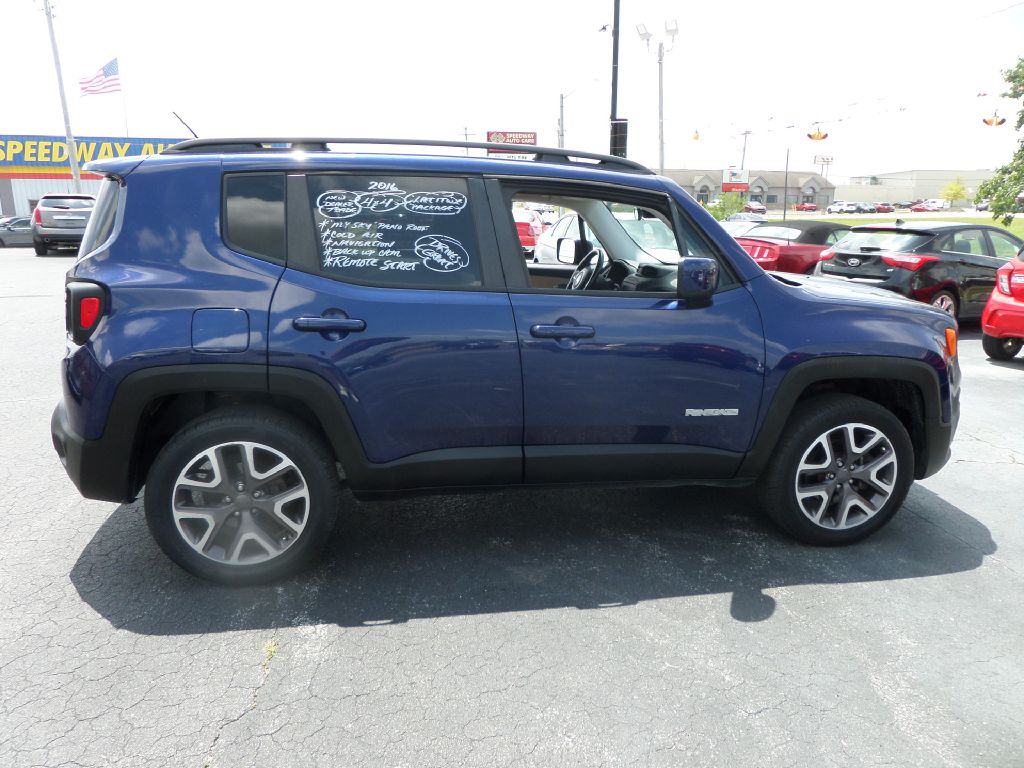 Photo 2 of this JEEP RENEGADE