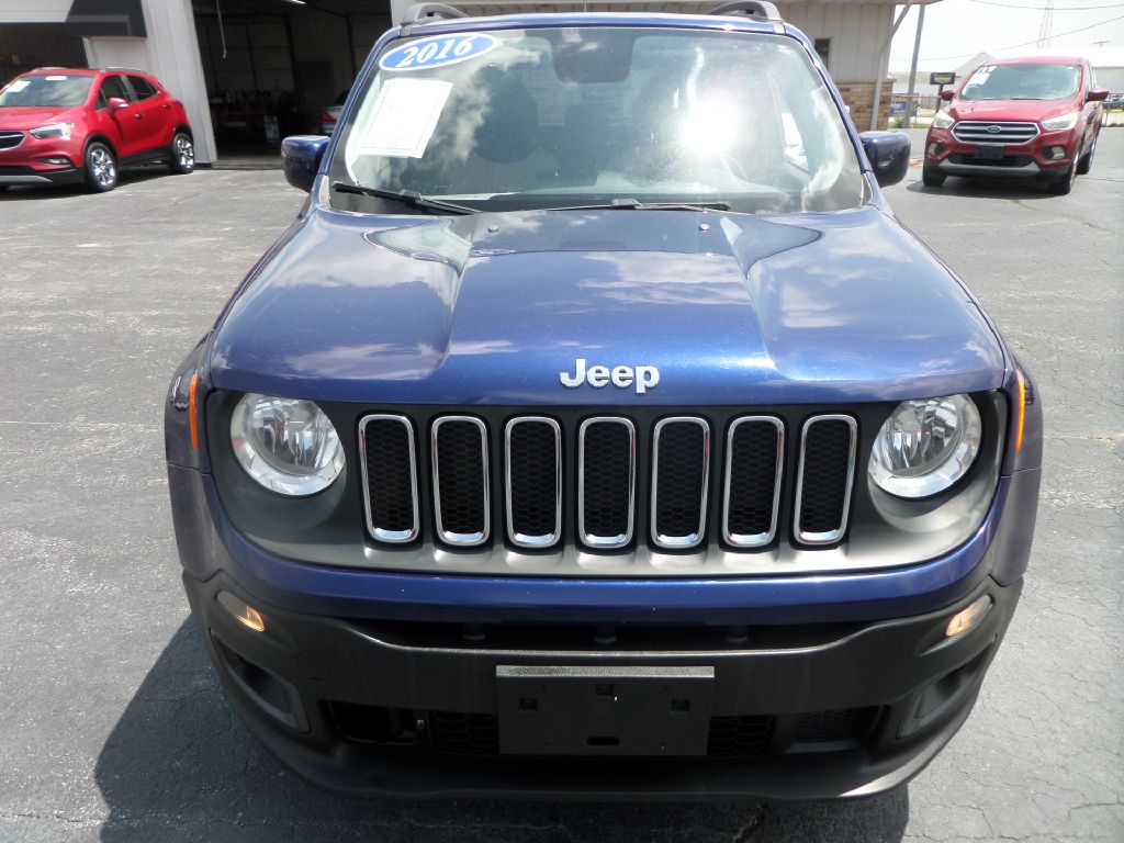 Photo 15 of this JEEP RENEGADE