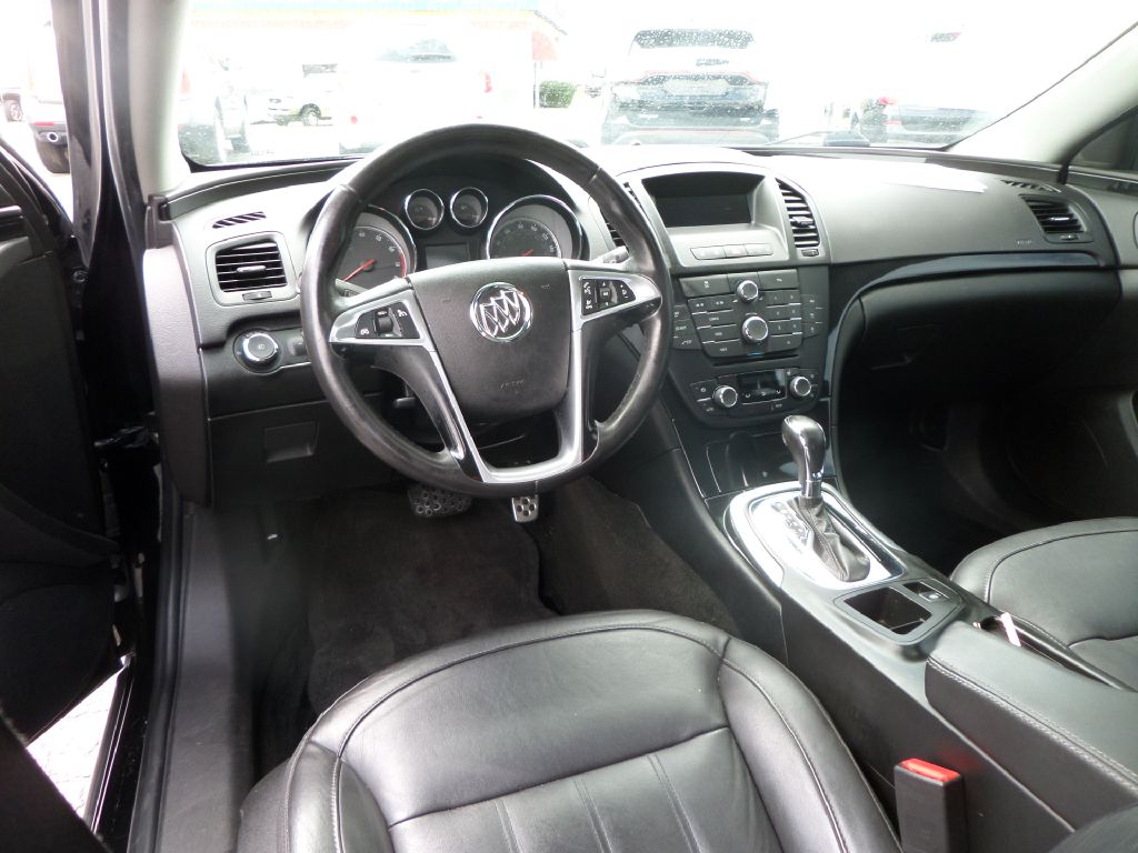 Photo 15 of this BUICK REGAL