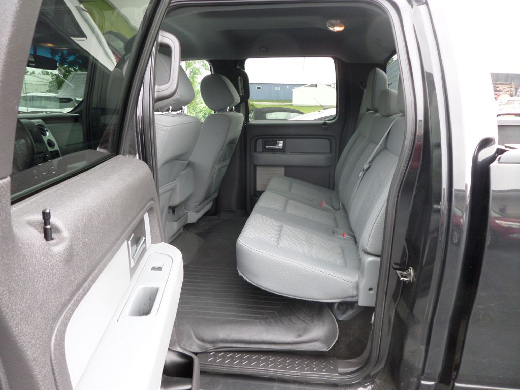Photo 9 of this FORD F150