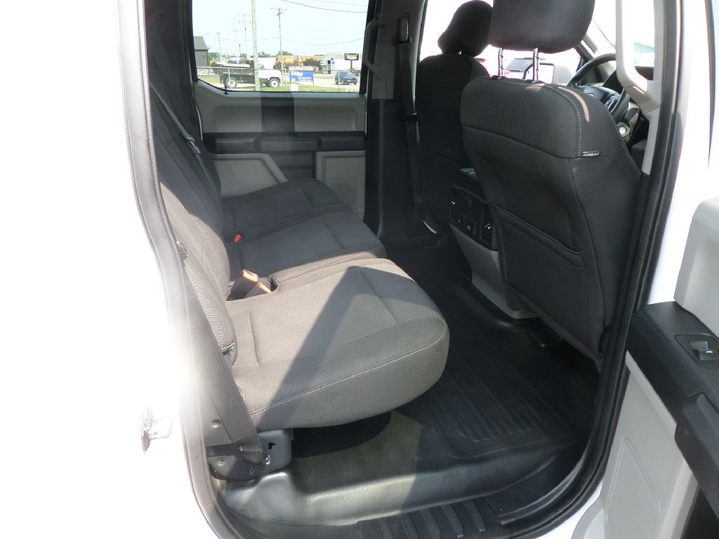 Photo 16 of this FORD F150