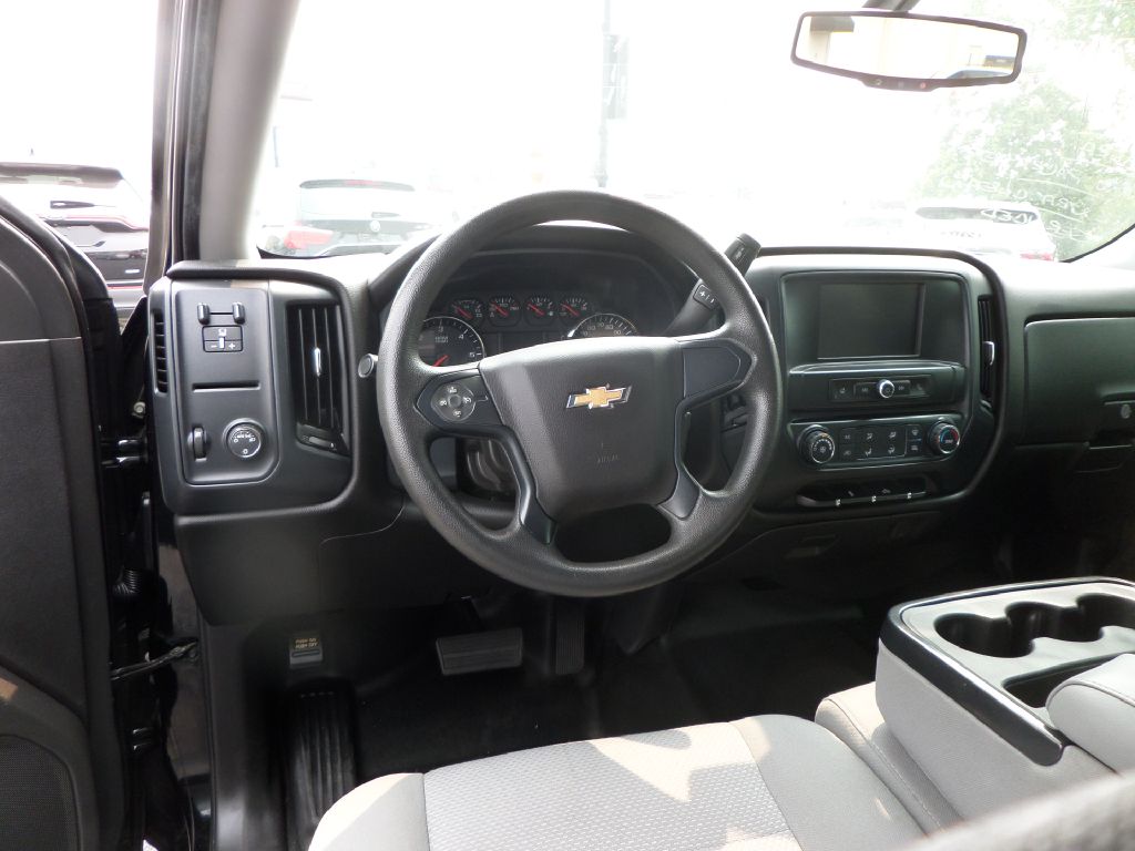 Photo 3 of this CHEVROLET SILVERADO 1500