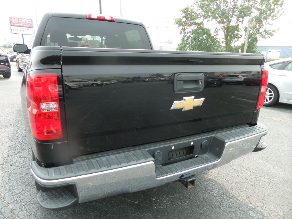 Photo 4 of this CHEVROLET SILVERADO 1500