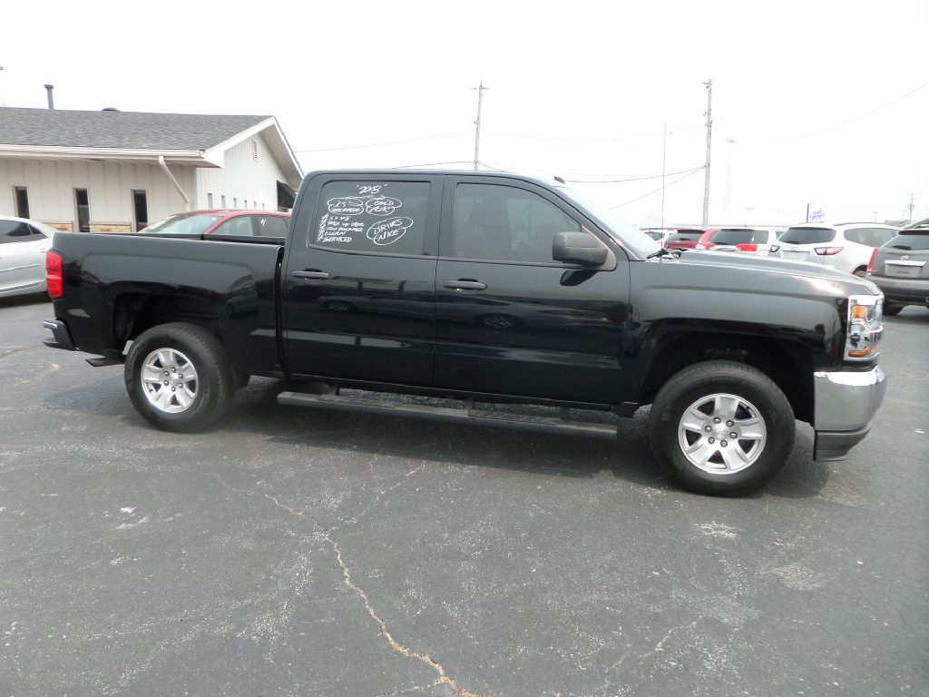 Photo 2 of this CHEVROLET SILVERADO 1500
