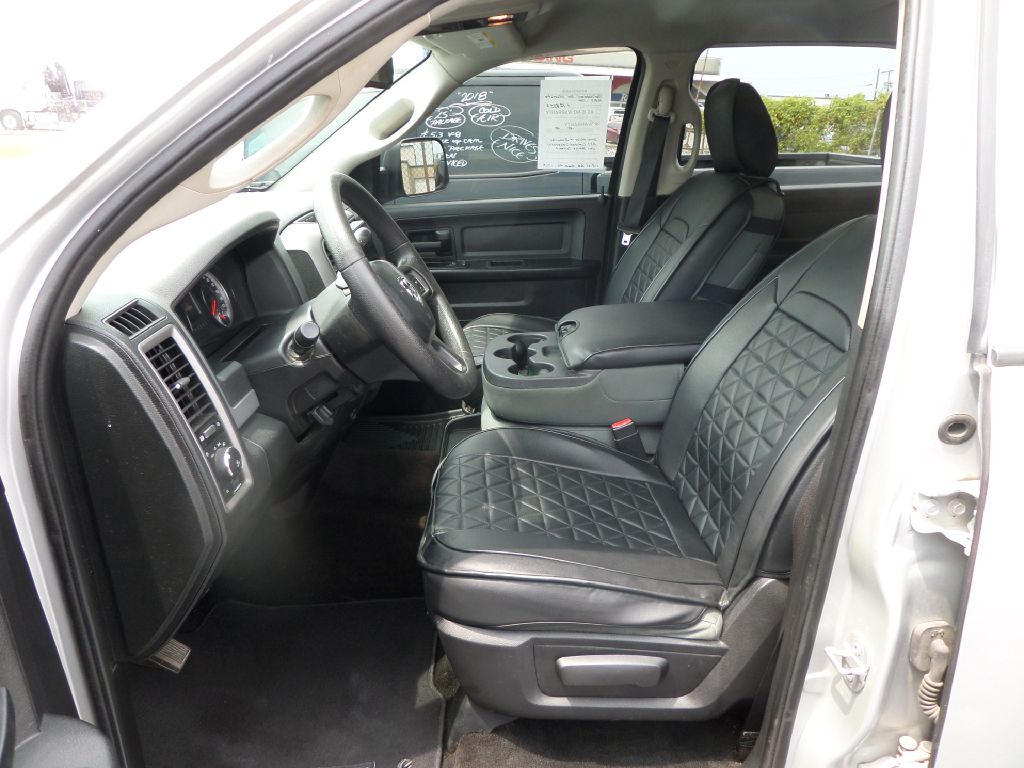 Photo 13 of this RAM 1500
