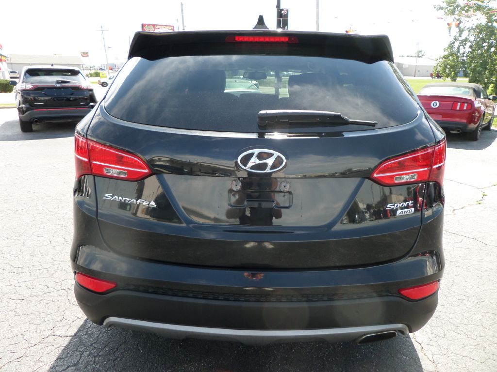 Photo 4 of this HYUNDAI SANTA FE SPORT