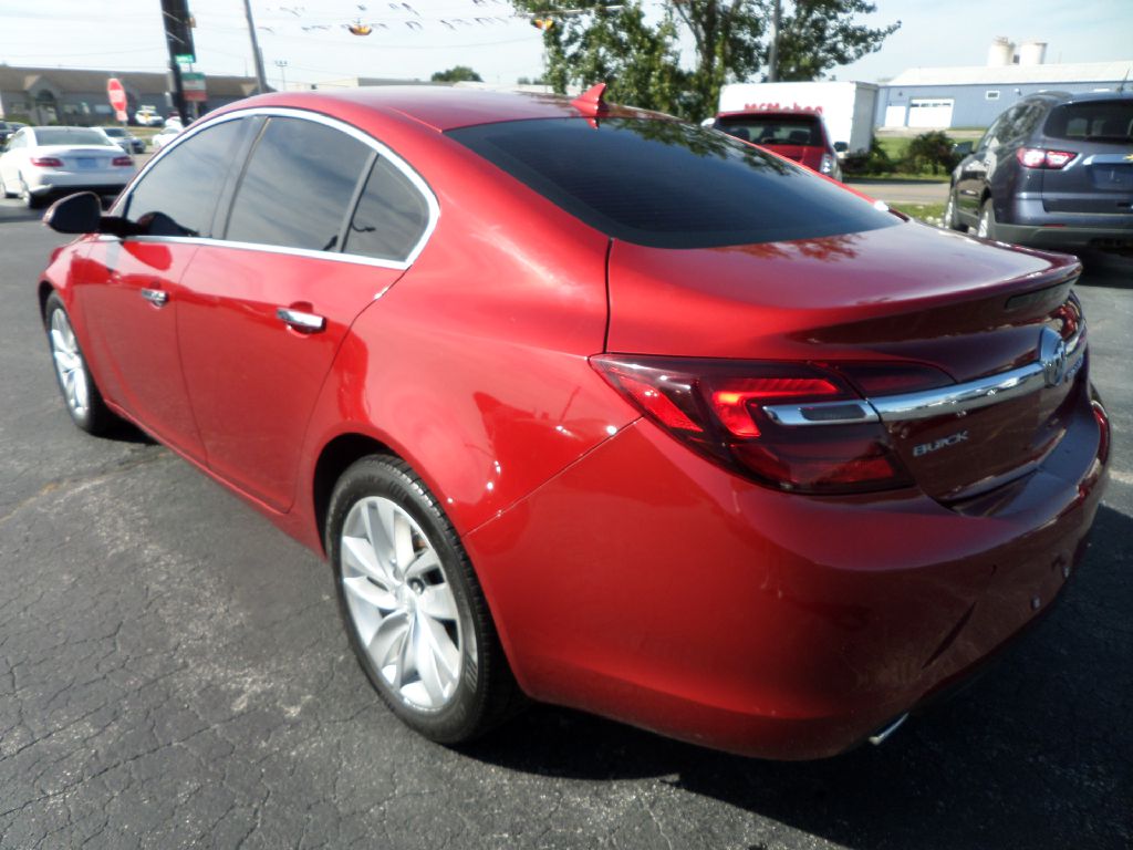 Photo 5 of this BUICK REGAL