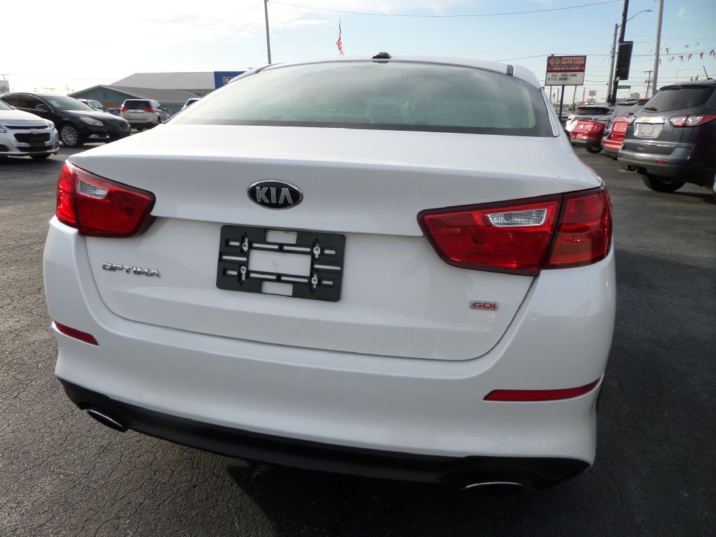 Photo 10 of this KIA OPTIMA