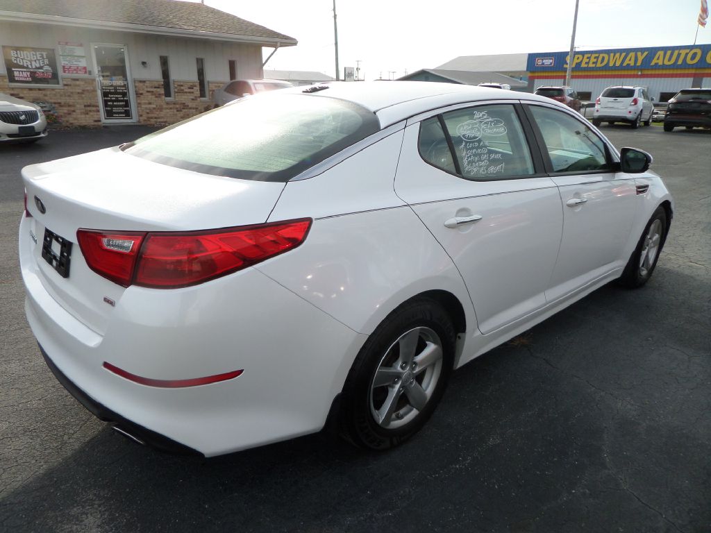 Photo 8 of this KIA OPTIMA