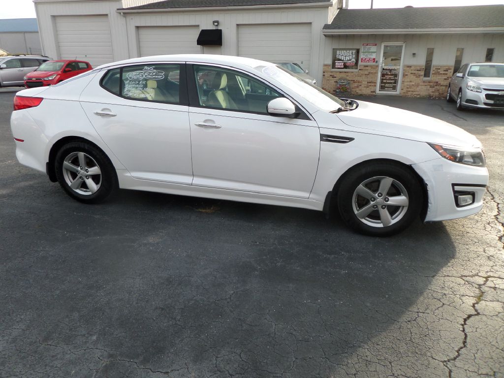 Photo 2 of this KIA OPTIMA