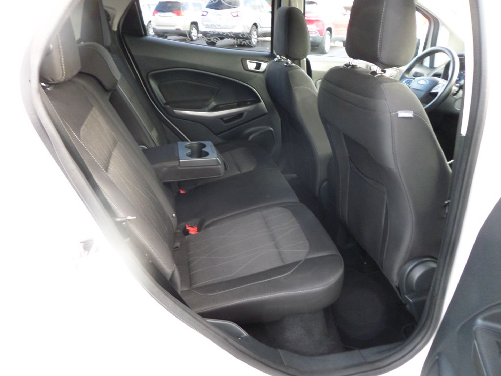 Photo 12 of this FORD ECOSPORT