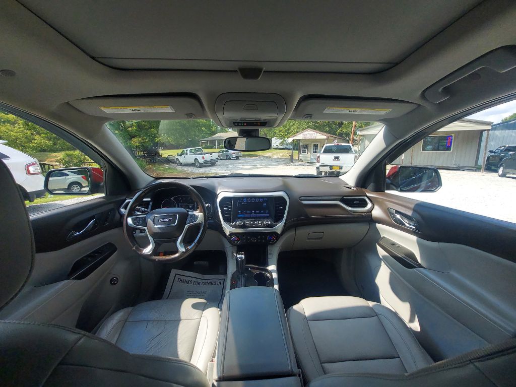 Photo 8 of this GMC ACADIA