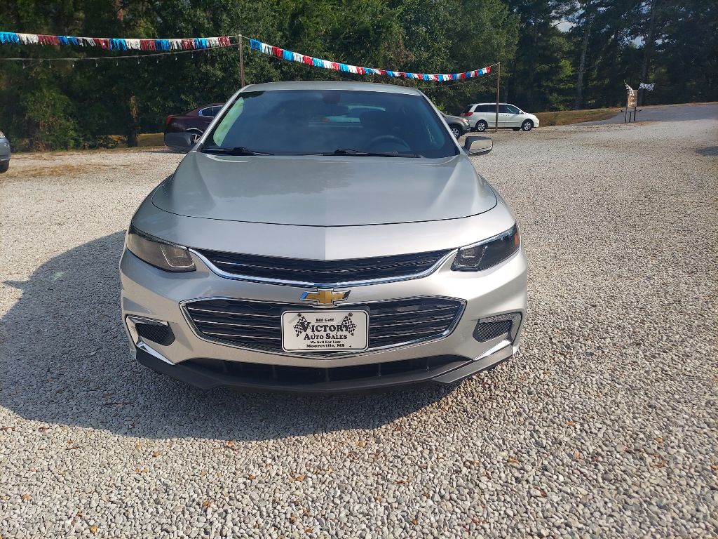 Photo 9 of this CHEVROLET MALIBU