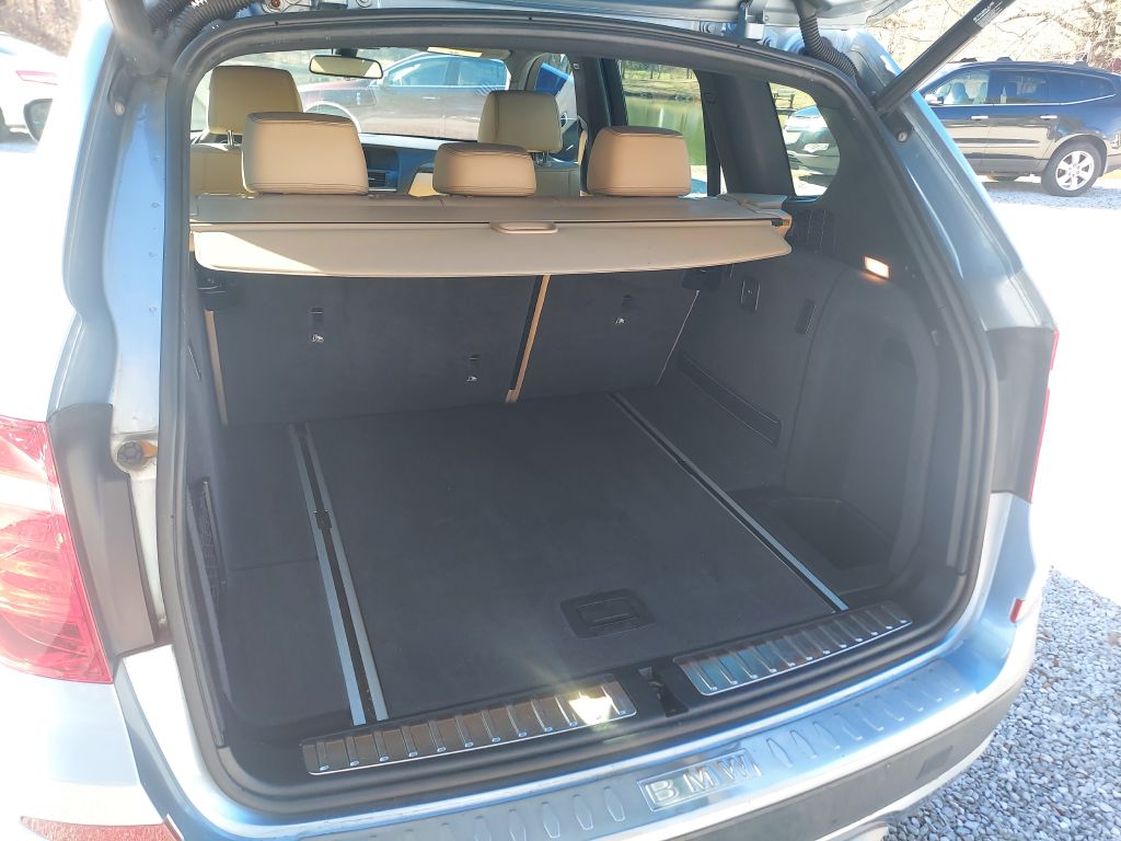 Photo 13 of this BMW X3