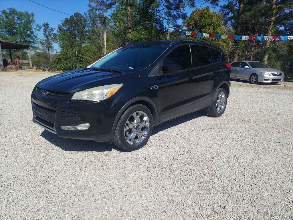 Photo 2 of this FORD ESCAPE