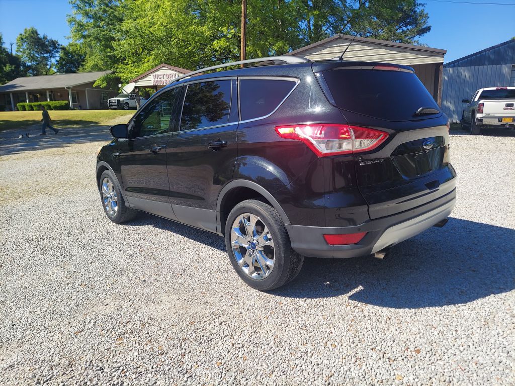 Photo 4 of this FORD ESCAPE