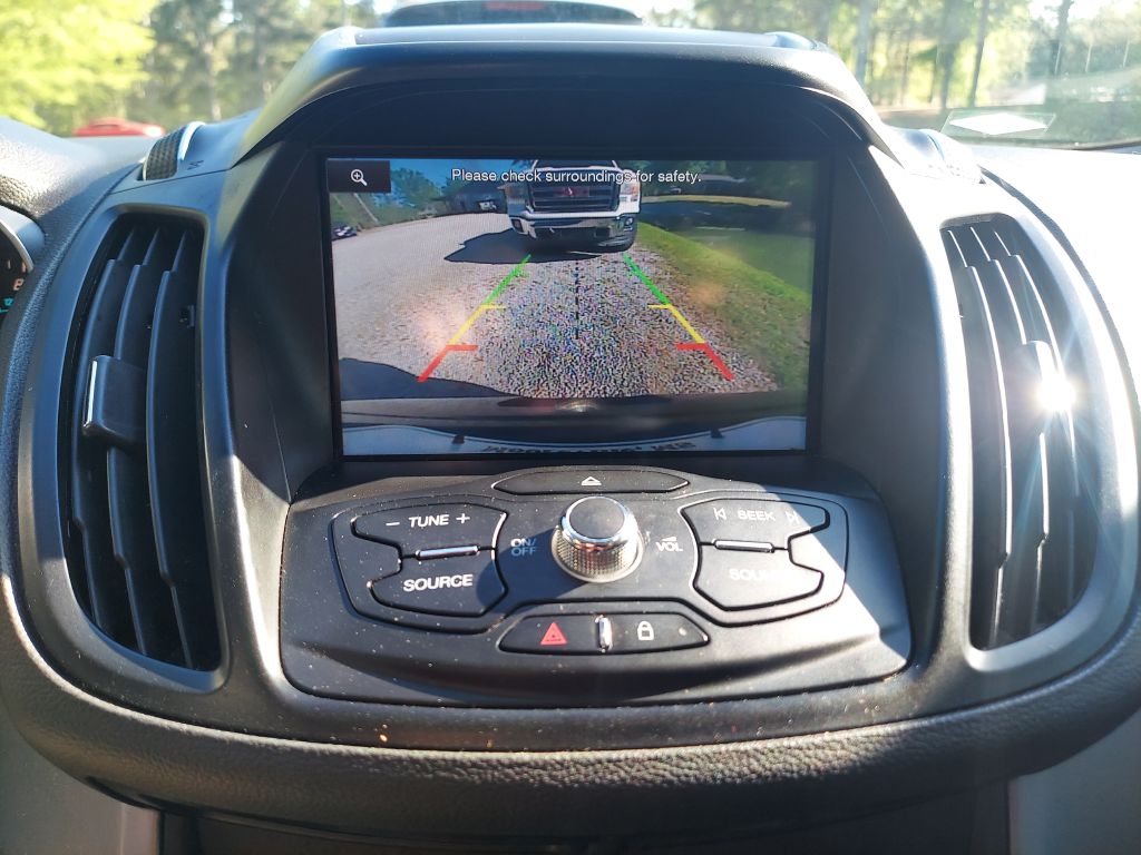 Photo 18 of this FORD ESCAPE