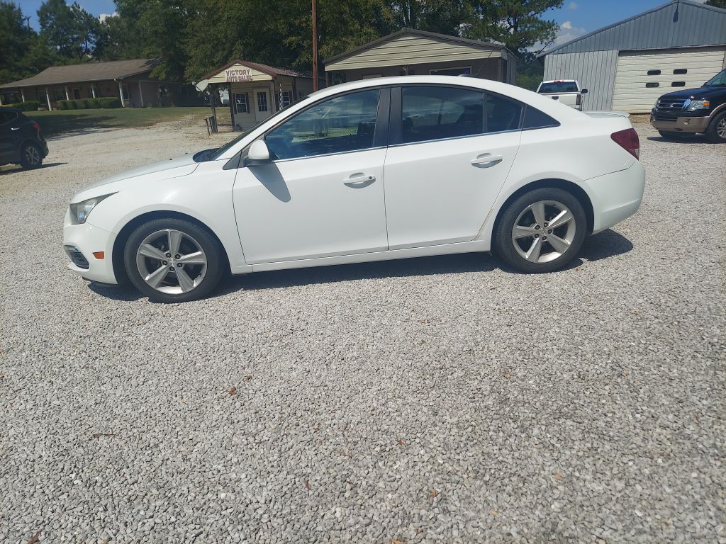 Photo 3 of this CHEVROLET CRUZE